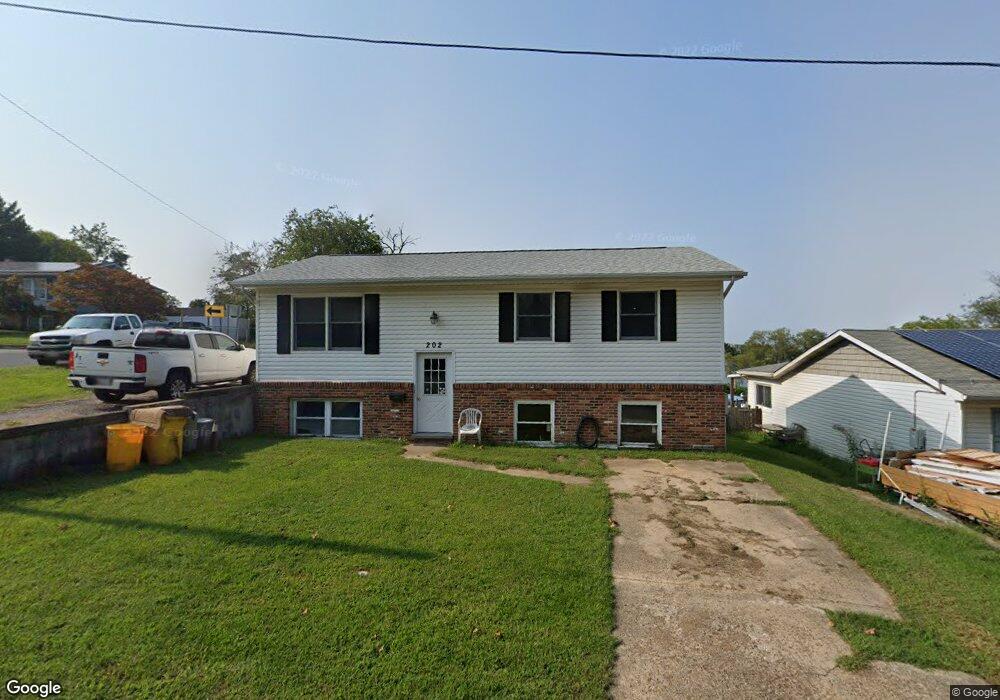 202 Harlem Rd, Pasadena, MD 21122 - photo 1