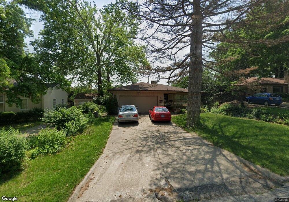 701 SW Merriam Ct, Topeka, KS 66611 - photo 1