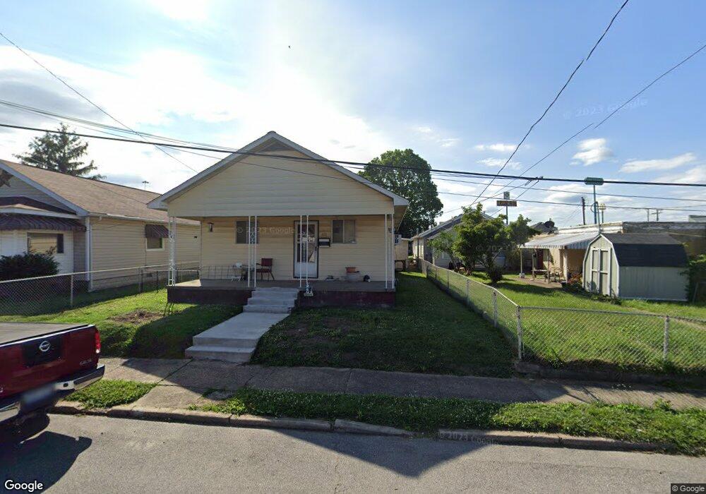 420 12th St, Dunbar, WV 25064 - photo 1