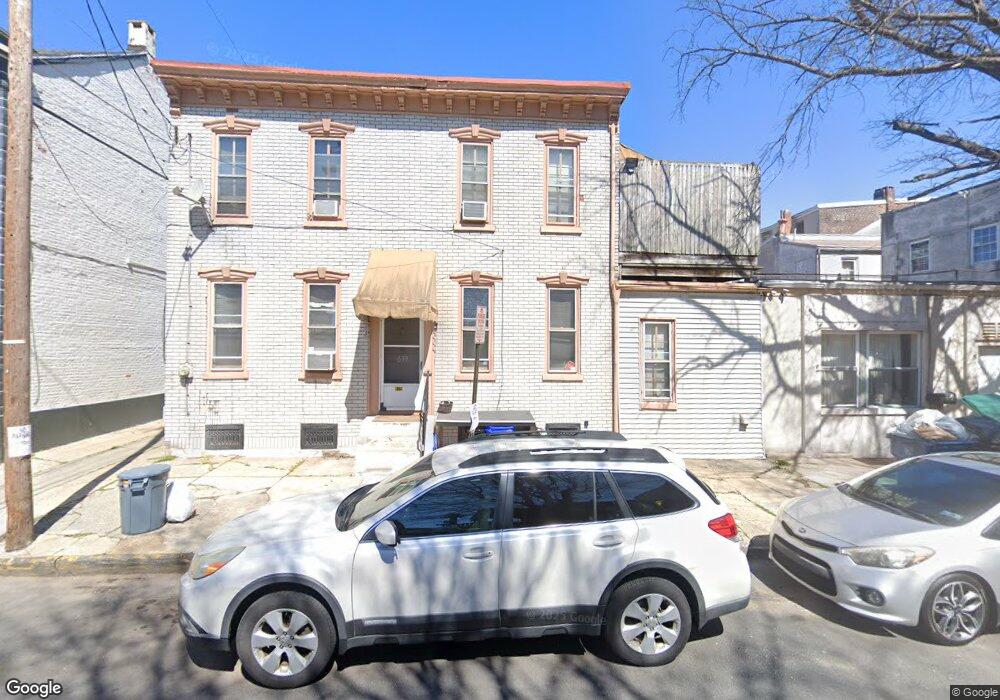 639 Willow St, Reading, PA 19602 - photo 1