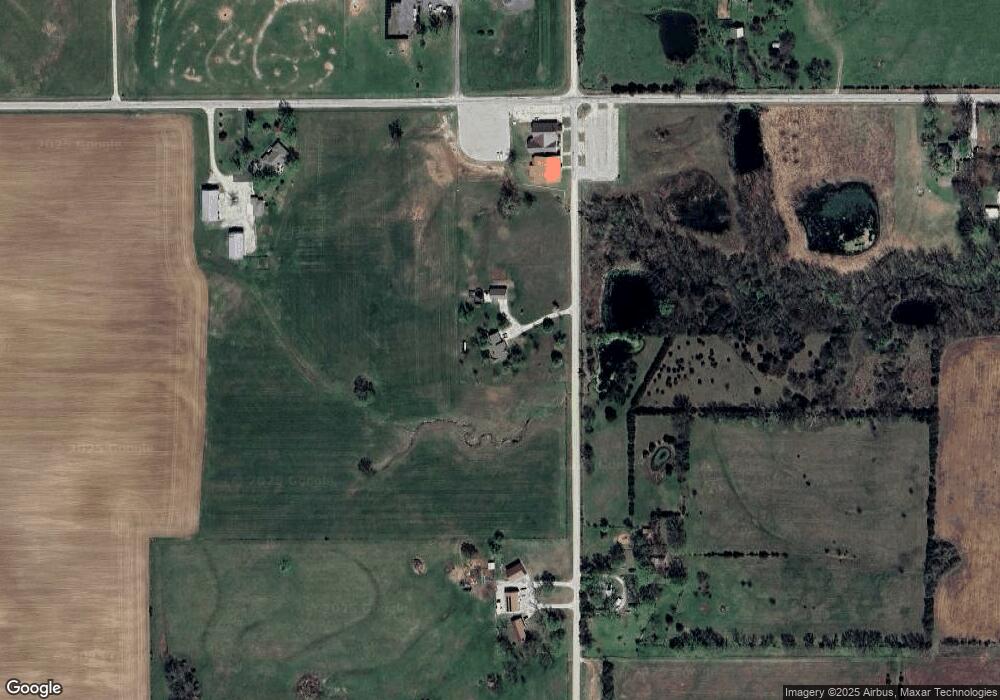 17090 Queens Rd, Parsons, KS 67357 - photo 1