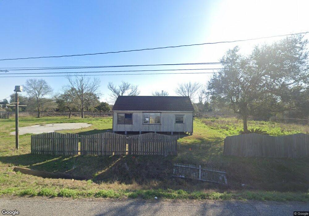 16721 Highway 6, Santa Fe, TX 77517 - photo 1