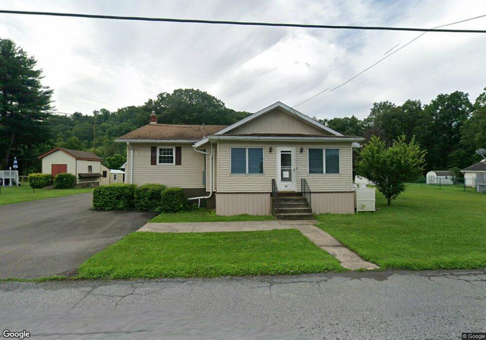 67 River Rd, Tamaqua, PA 18252 - photo 1