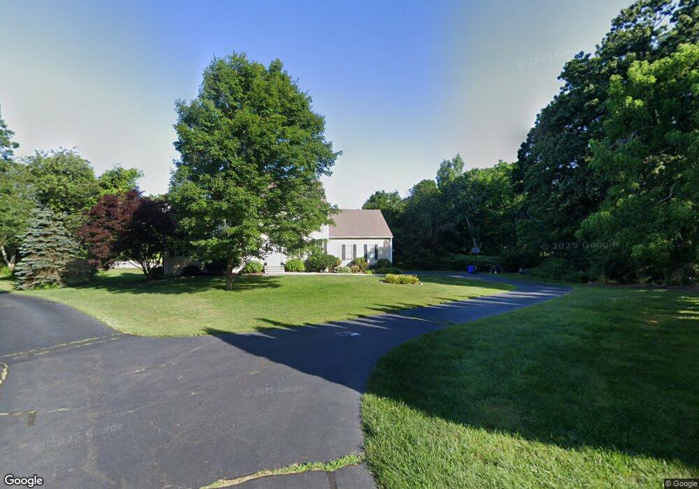 186 Leetes Island Rd, Branford, CT 06405 - photo 1