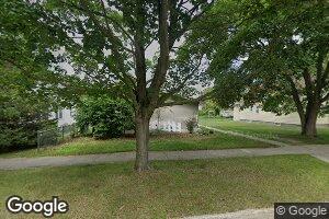 526 Minnesota Ave, Gladstone, MI 49837