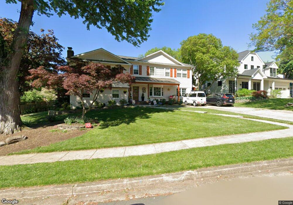 1836 Grampion Place, Vienna, VA 22182 - photo 1