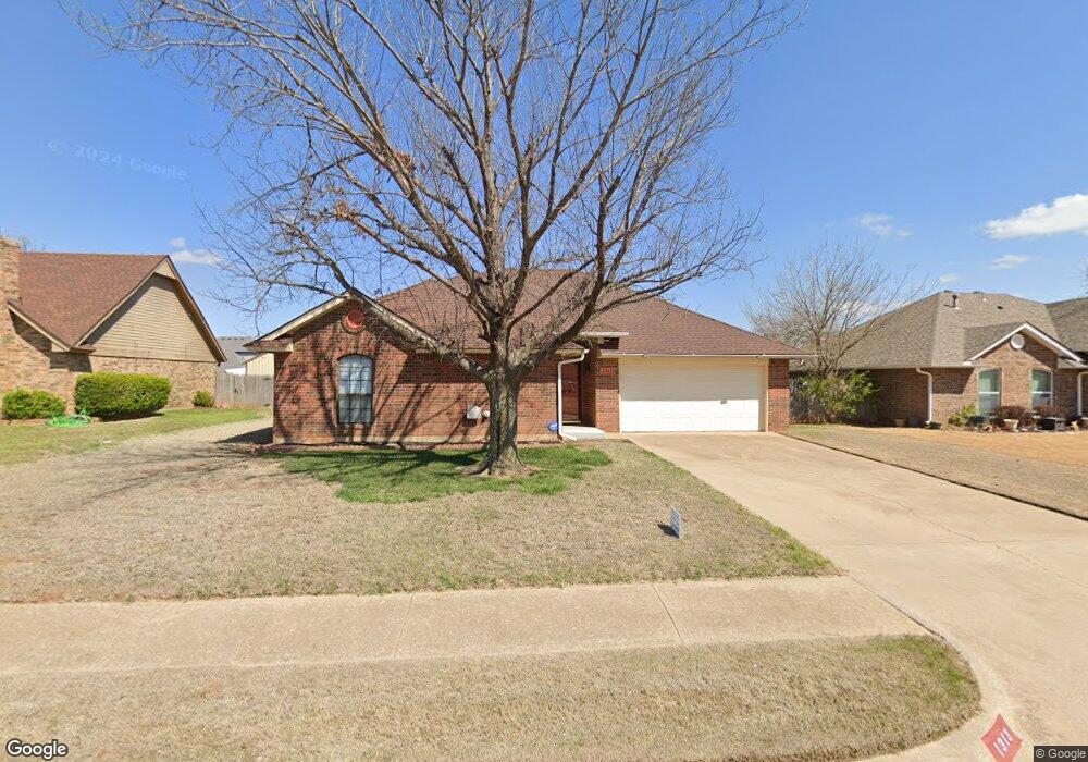 1313 Northridge Rd, Moore, OK 73160 - photo 1