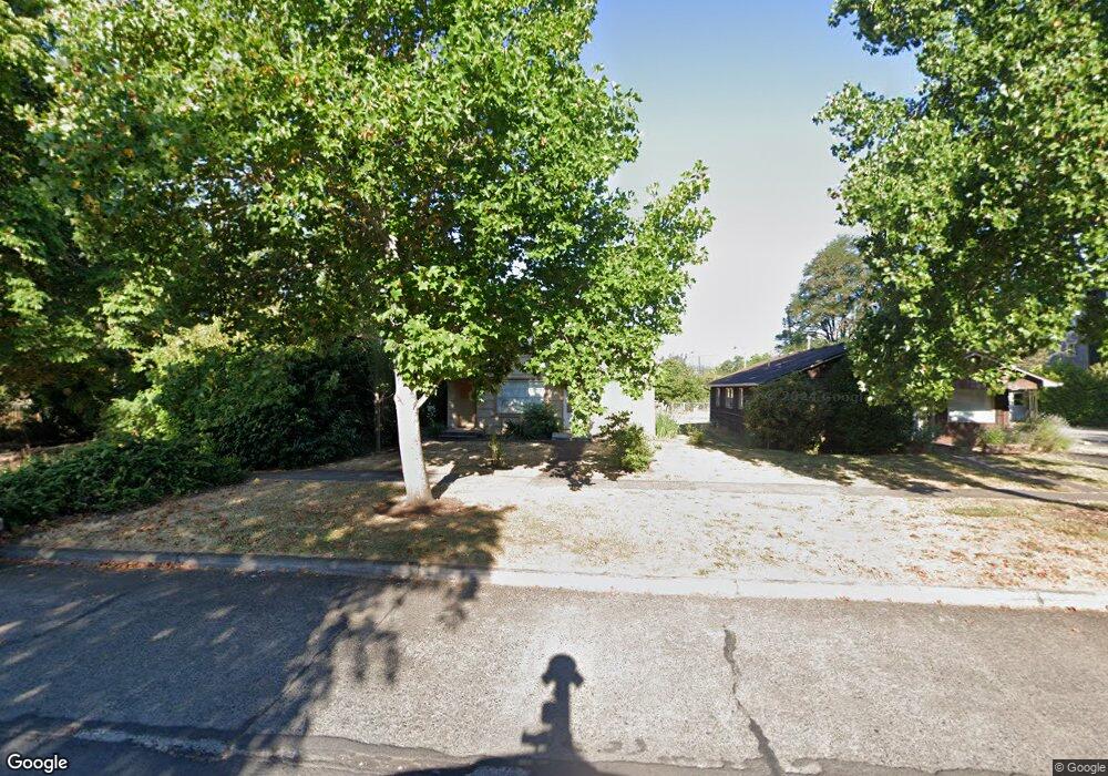 1736 Moss St, Eugene, OR 97403 - photo 1