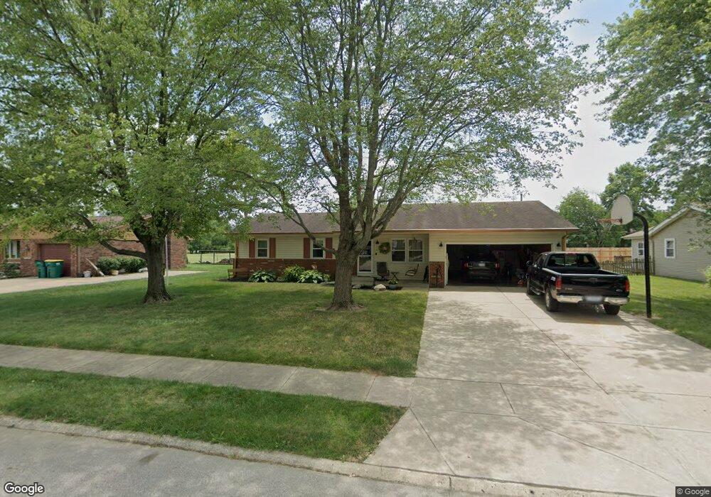 329 Lancelot Dr, Franklin, IN 46131 - photo 1