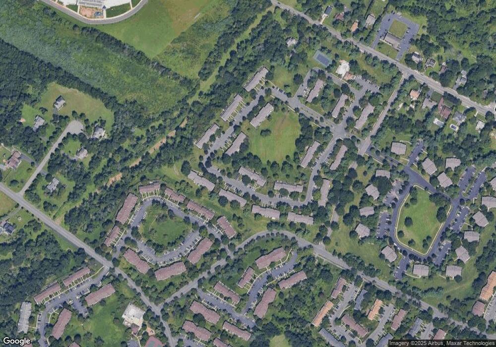 52 Pear Tree Ln, Franklin Park, NJ 08823 - photo 1