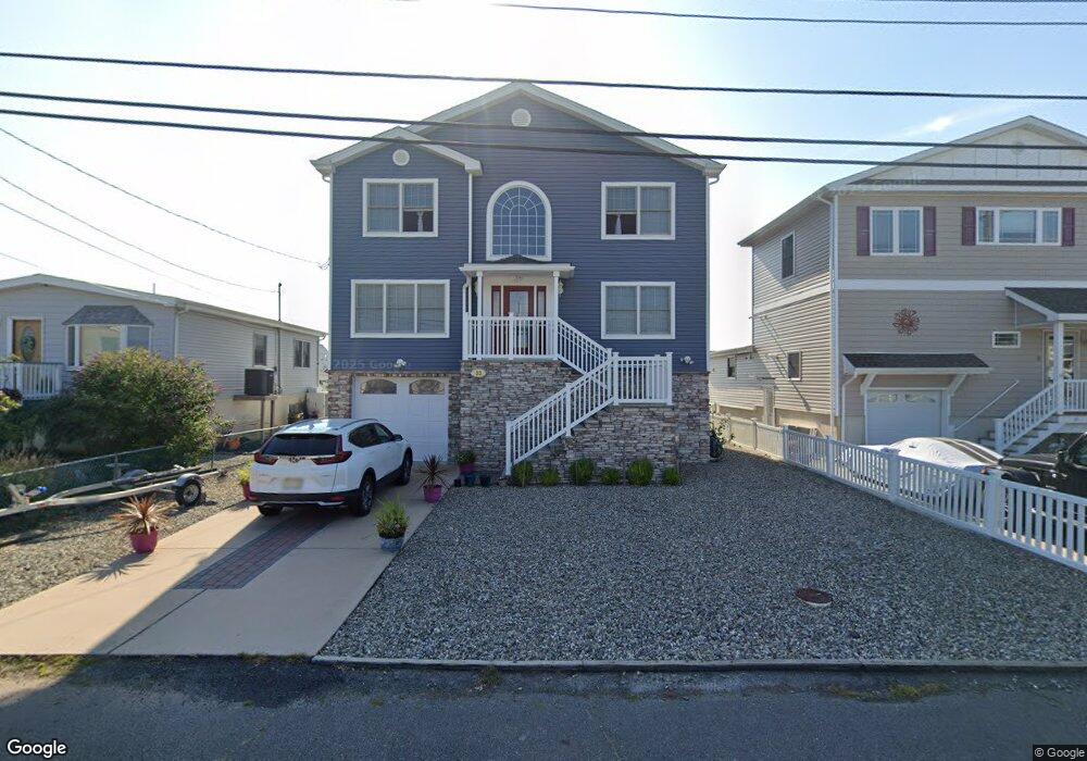 33 Carlyle Dr, Bayville, NJ 08721 - photo 1