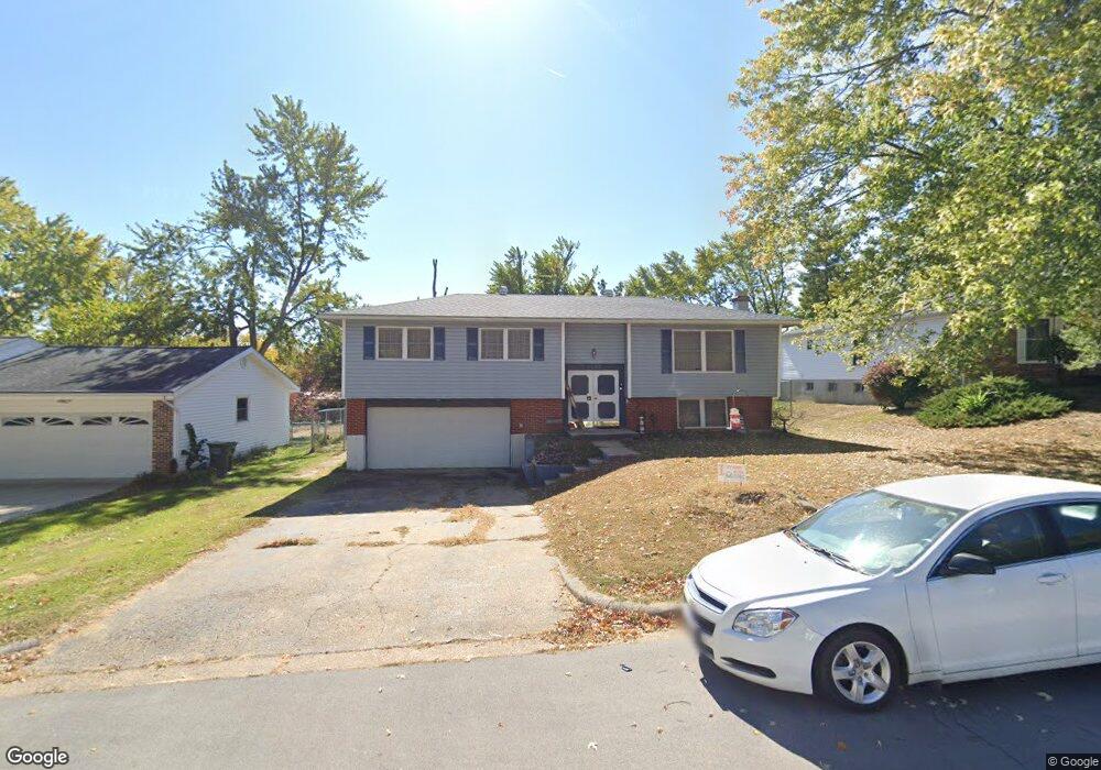 1320 Highland Dr, Rolla, MO 65401 - photo 1