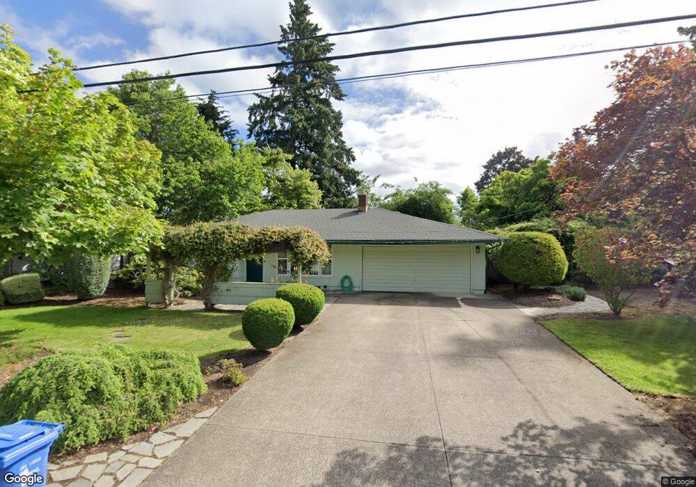 1487 Roundup Dr, Eugene, OR 97401 - photo 1