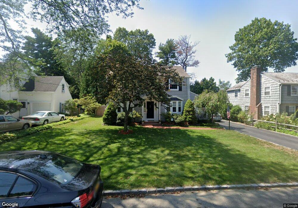 3 Willard Place, Glen Head, NY 11545 - photo 1