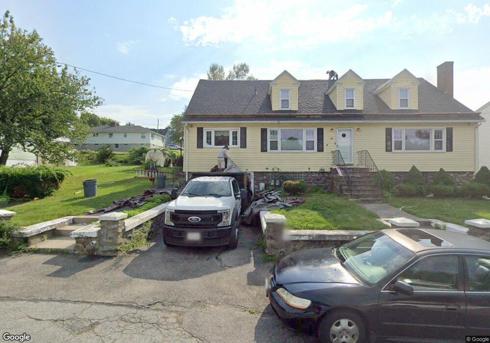 30 Rollins St unit 32, Lawrence, MA 01841 - photo 1