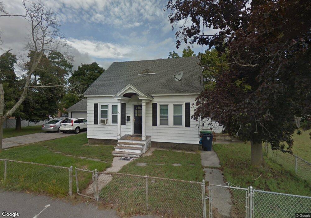 127 Ledge St, Nashua, NH 03060 - photo 1