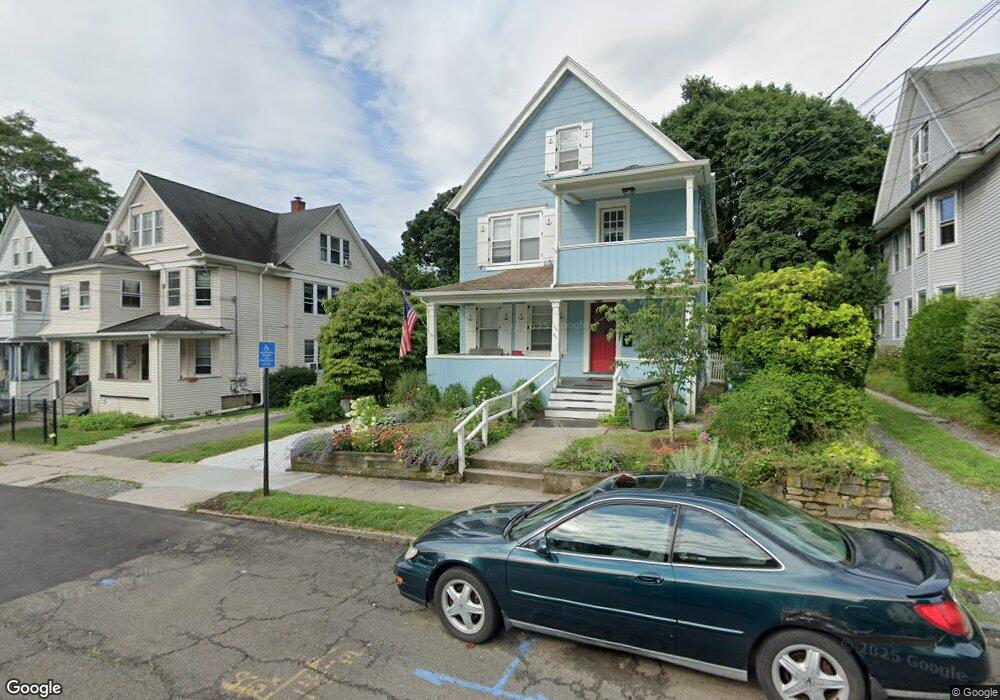 65 Morehouse St unit 2, Bridgeport, CT 06605 - photo 1