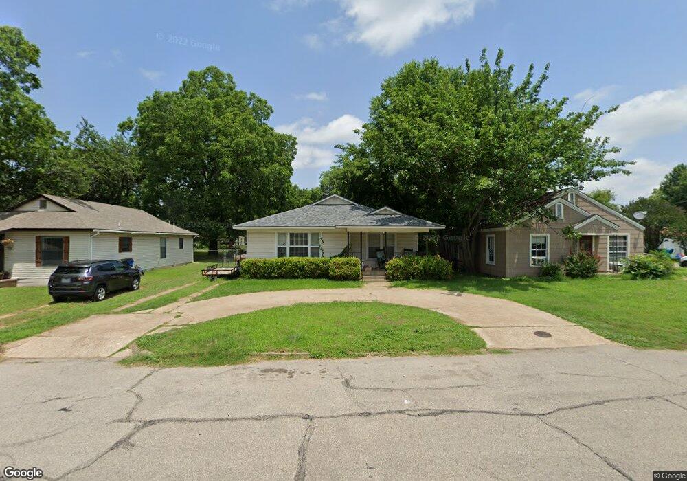 1205 W Munson St, Denison, TX 75020 - photo 1