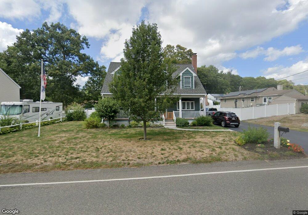 414 Summer St, Rockland, MA 02370 - photo 1