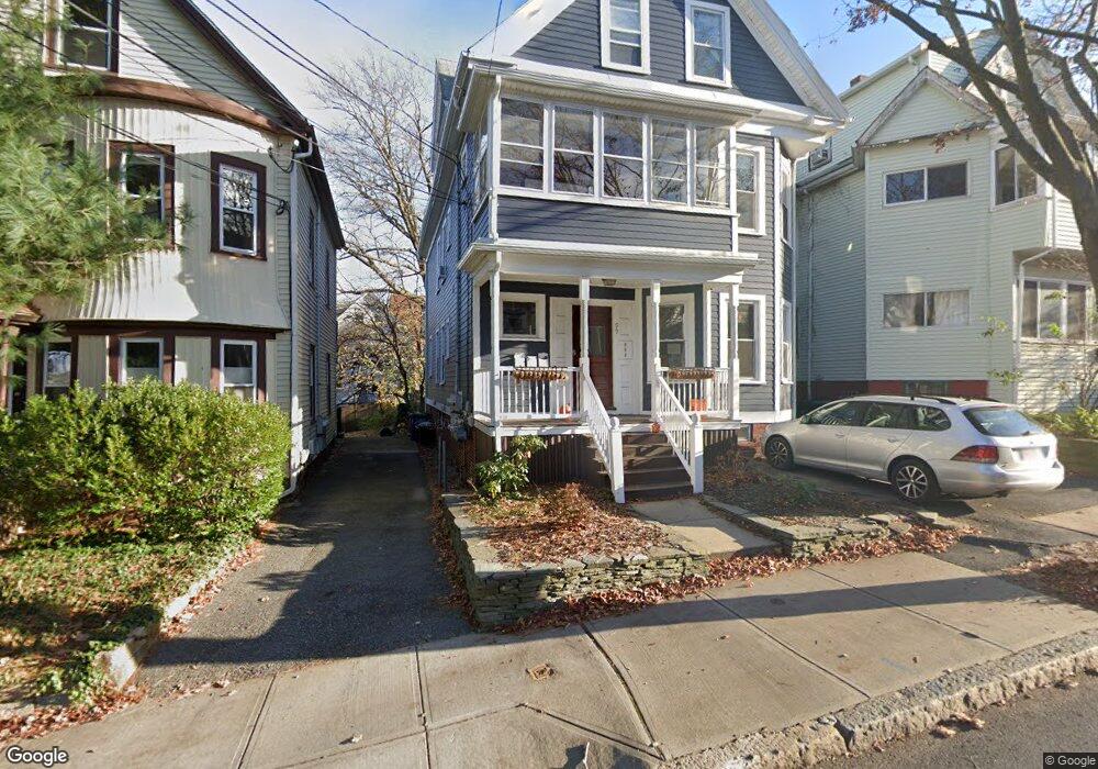 99 Porter St unit 3,99, Somerville, MA 02143 - photo 1