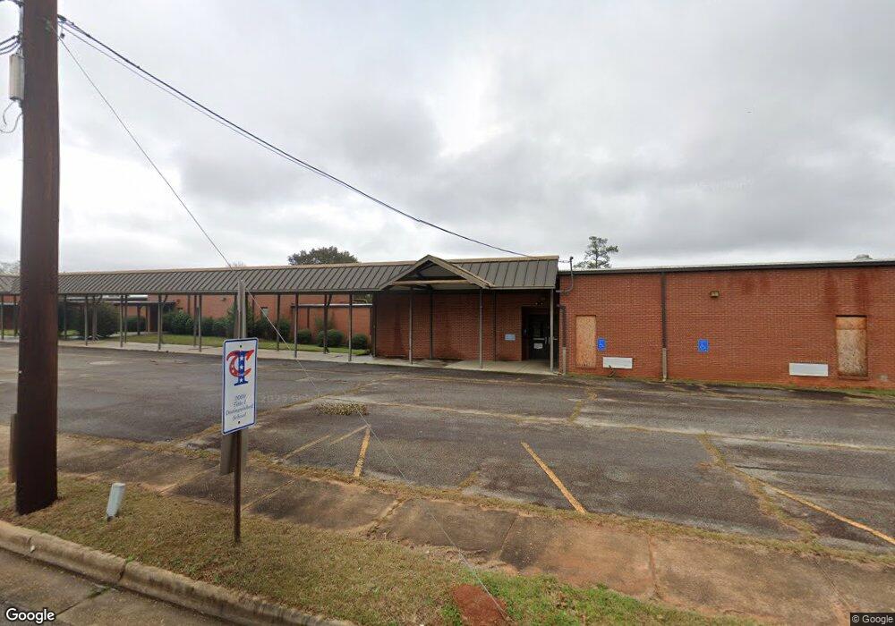 300 Cherokee St, Americus, GA 31709 - photo 1