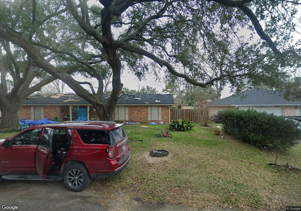 1214 Carmie St, Alvin, TX 77511 - photo 1