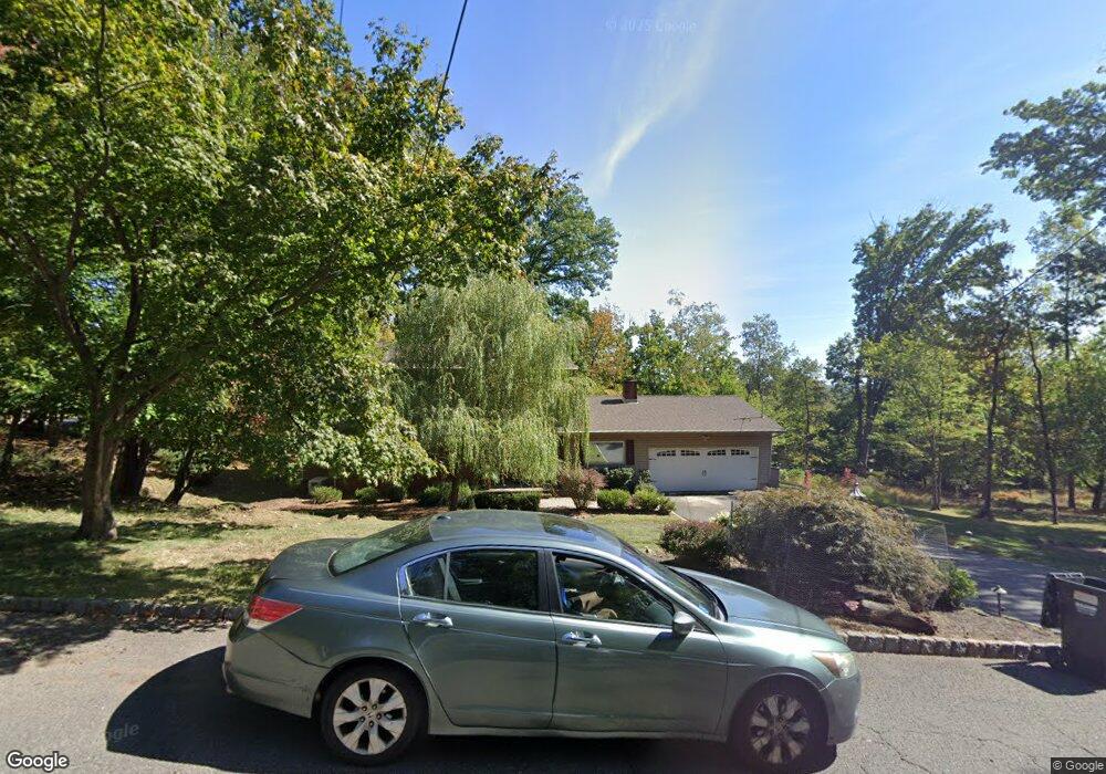 2 Sherwood Ln, Green Brook, NJ 08812 - photo 1