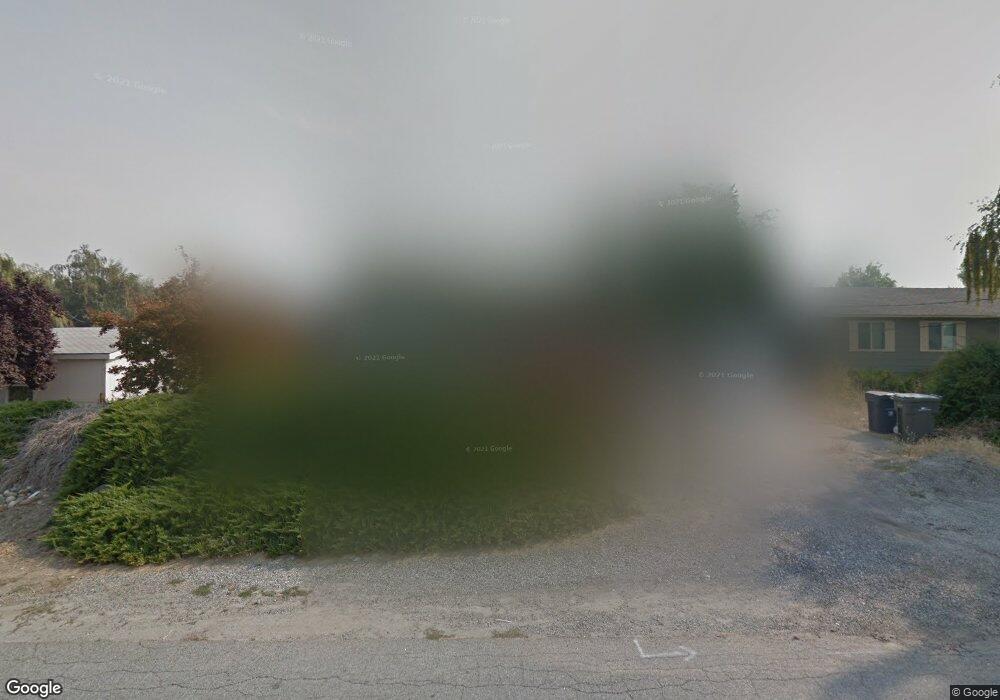 223 S Houston Ave, East Wenatchee, WA 98802 - photo 1