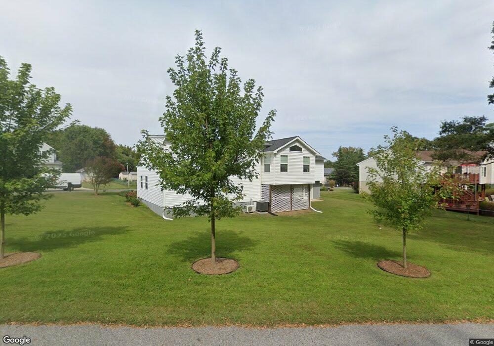 4123 Waterview Dr, Edgewater, MD 21037 - photo 1