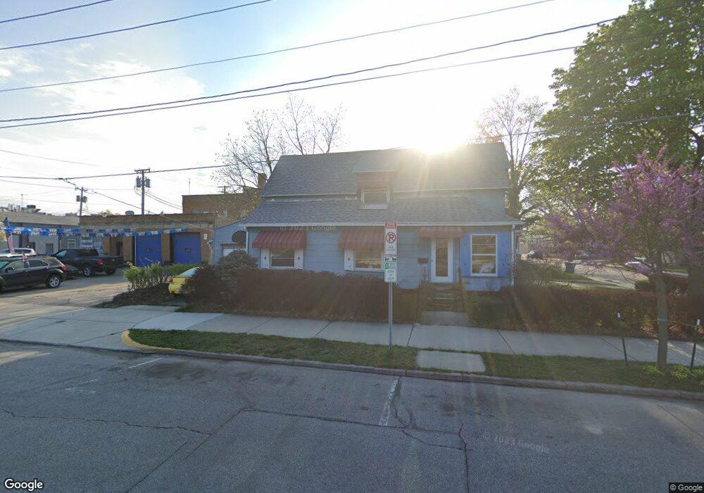 308 S Jackson St, Auburn, IN 46706 - photo 1