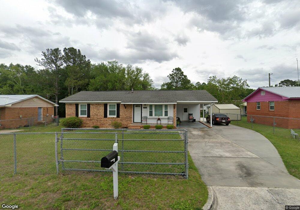 1304 1st Ave, Moultrie, GA 31768 - photo 1