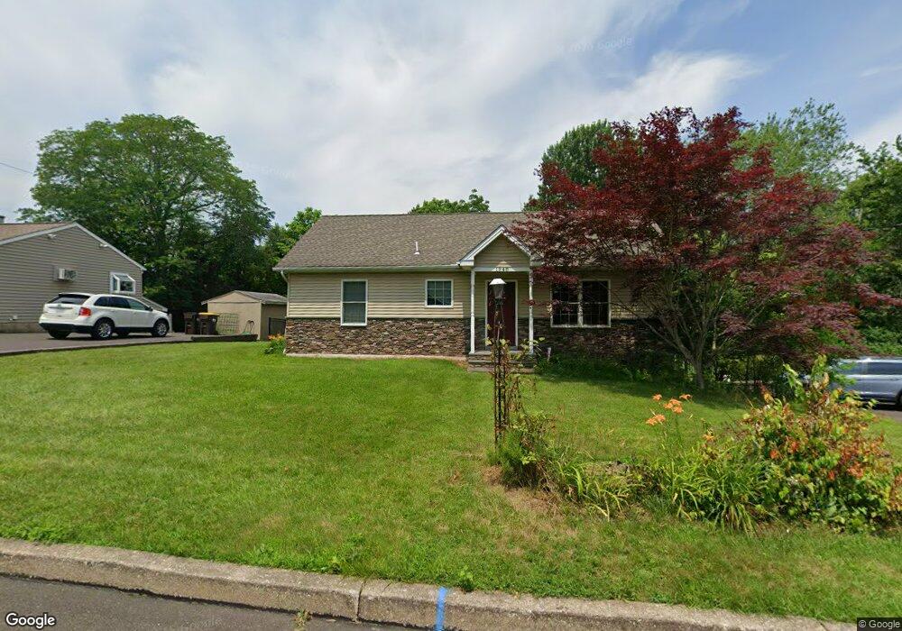 1948 Overbrook Rd, Hatfield, PA 19440 - photo 1