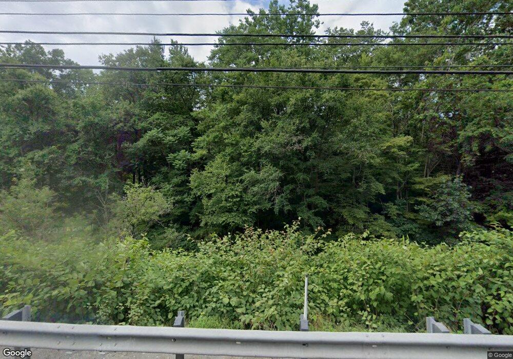195 S Memorial Hwy, Shavertown, PA 18708 - photo 1