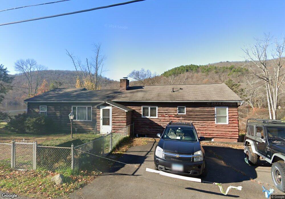 69 Lavelle Ave, New Fairfield, CT 06812 - photo 1