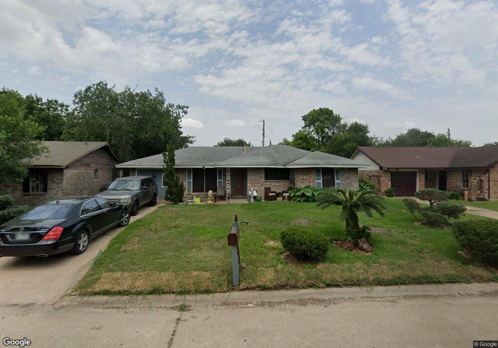 8918 Ivy Spring Ln, Houston, TX 77088 - photo 1