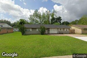 1512 Plantation Dr, Alexandria, LA 71301