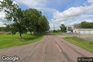 000 Ferdig St, Yankton, SD 57078