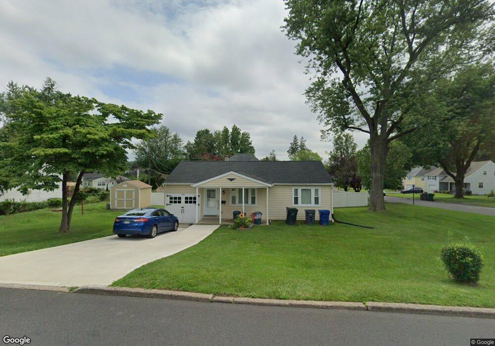 2562 Woodland Rd, Abington, PA 19001 - photo 1