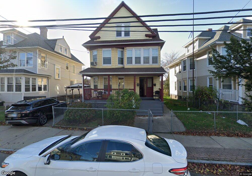 67 Baldwin St unit Third floor, Bridgeport, CT 06607 - photo 1