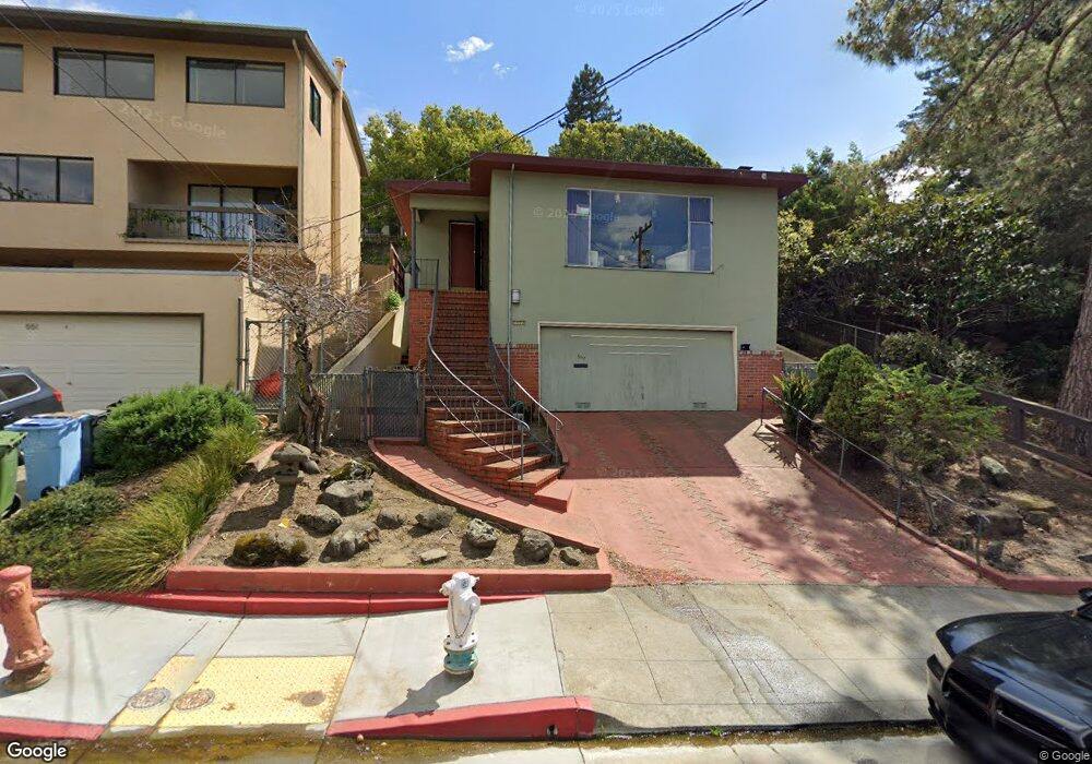 557 Spruce St, Berkeley, CA 94707 - photo 1