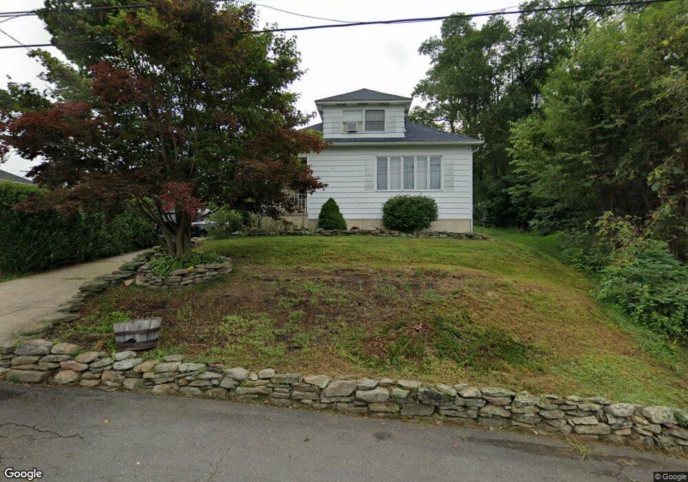 408 E Mcclure Ave, Old Forge, PA 18518 - photo 1