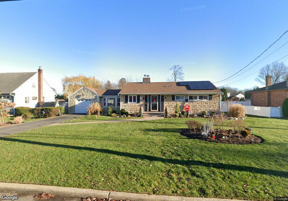 891 Old Britton Rd, North Bellmore, NY 11710 - photo 1