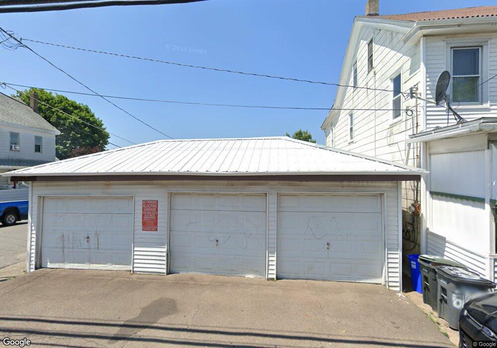 666 Lafayette Ct, Hazleton, PA 18201 - photo 1