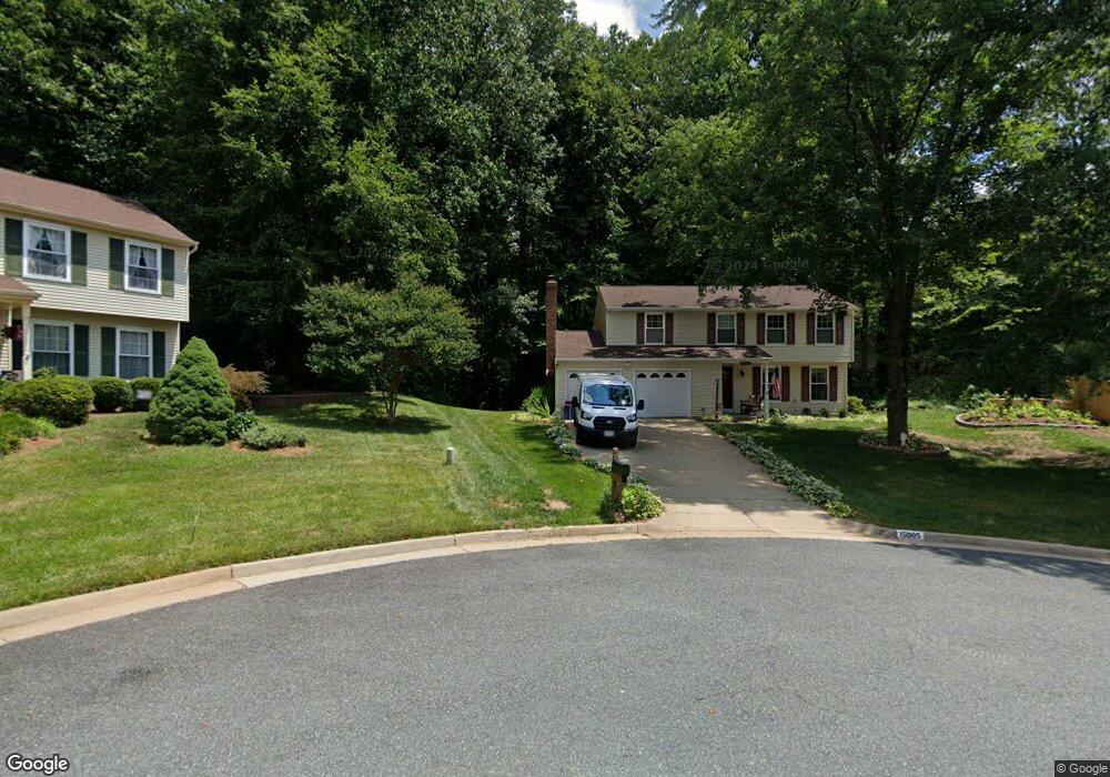 15005 Woodglen Ct, Dumfries, VA 22025 - photo 1