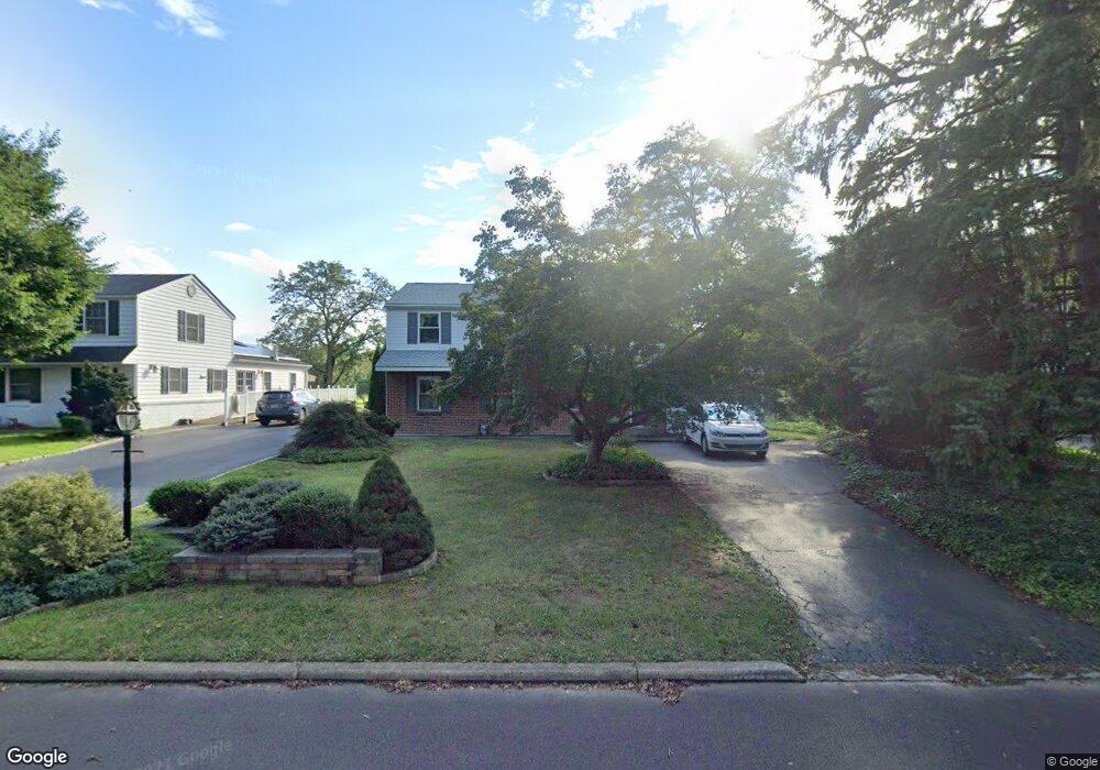 4018 Fairway Rd, Lafayette Hill, PA 19444 - photo 1