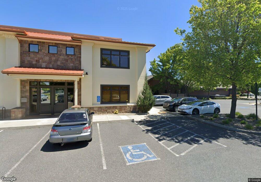 821 Ohare Pkwy unit 102, Medford, OR 97504 - photo 1