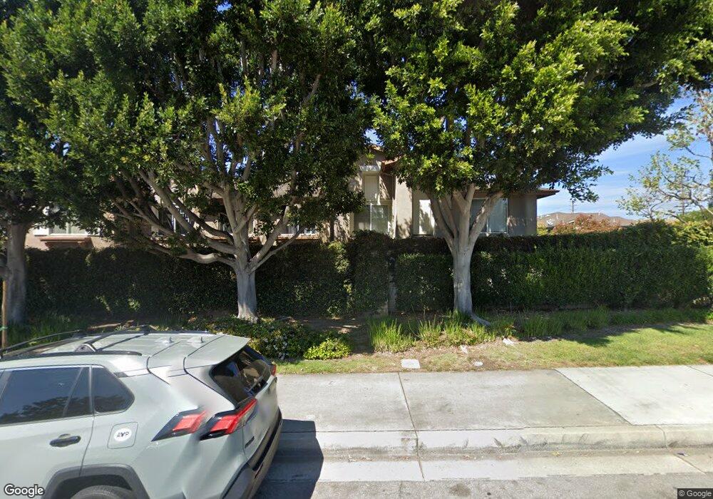 1276 Redwood Ct unit 78, Carson, CA 90746 - photo 1