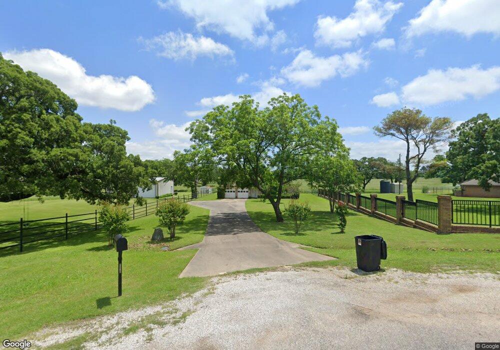 5301 Burleson Oaks Dr, Burleson, TX 76028 - photo 1