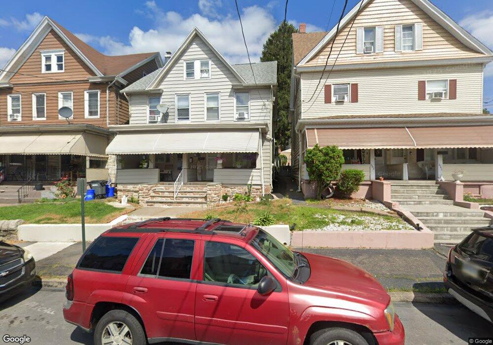 665 N Vine St, Hazleton, PA 18201 - photo 1