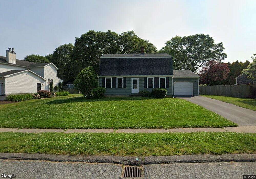 90 Weathervane Rd, Wakefield, RI 02879 - photo 1